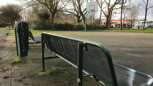 Utrecht - Gezocht - Man blind geslagen tijdens mishandeling