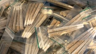 Aantreffen grote hoeveelheid softdrugs