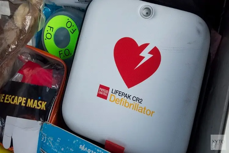 Gestolen AED terecht, heler aangehouden