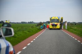 Ernstige aanrijding in Eemnes, politie zoekt naar man