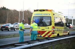 Kettingbotsing op A1 bij Eemnes, drie voertuigen op elkaar geknald