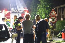Brand in woning Loenen aan de Vecht: slachtoffer met spoed naar ziekenhuis