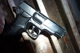 Forse inzet om nepvuurwapen: "De schrik was van hun gezicht af te lezen."