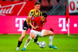FC Utrecht deelt tik uit aan Vitesse in play-offs