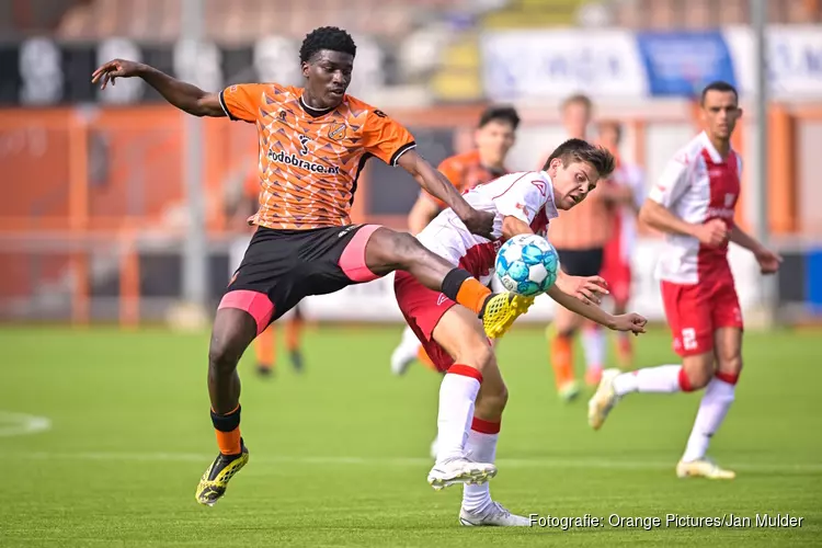 Twijfelachtige primeur in Tweede Divisie: Duel tussen Jong FC Volendam en IJsselmeervogels gestaakt