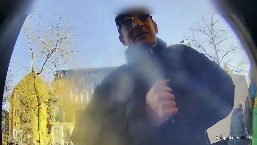 Gezocht: Diefstal pinpas - Nieuwegracht