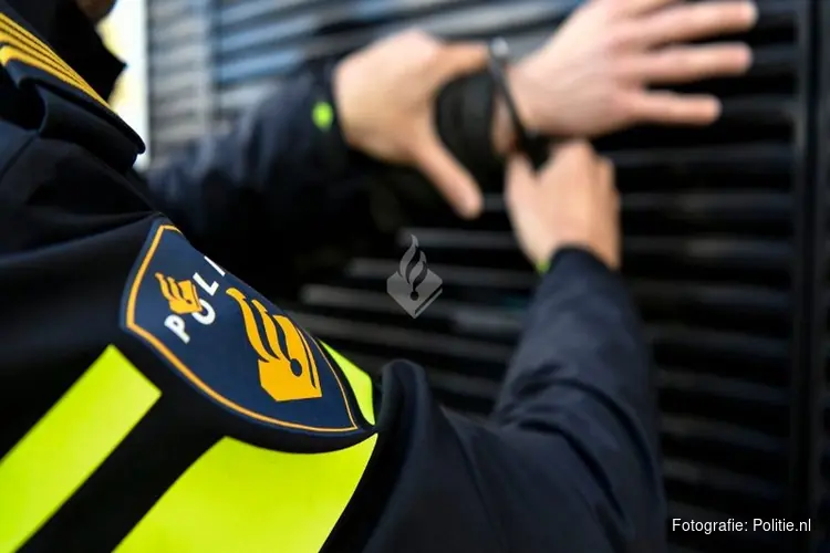 Jongeren aangehouden na overval tankstation in Vianen