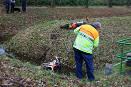 Motorcrosser valt, traumaheli op snelweg A27