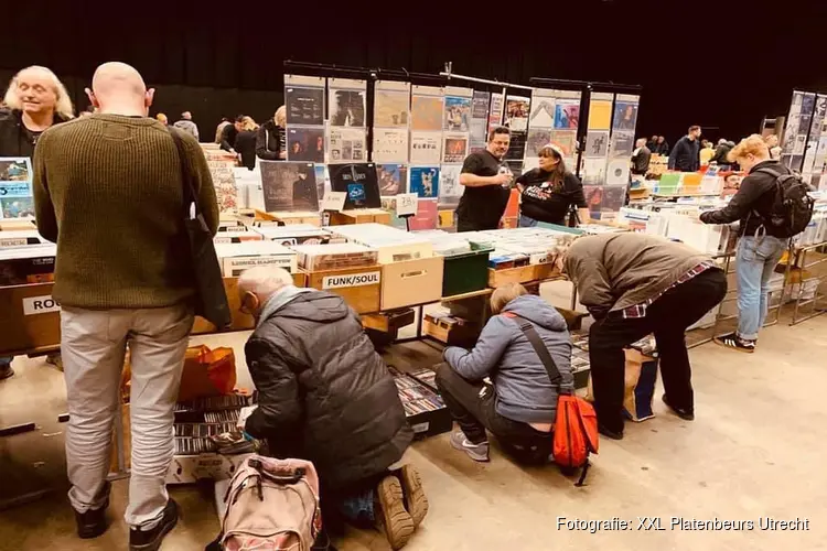 Internationale Platenbeurs met standhouders uit Nederland, Belgie, Duitsland en Frankrijk.
