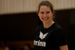 Anne Meijnderts nieuwe trainer/coach De Hollandse Pot Enzo VV Utrecht Dames 1