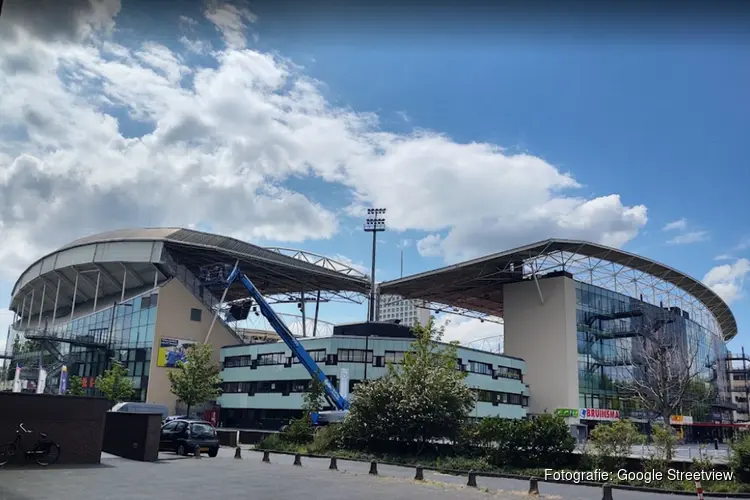 Opsporingsonderzoek na rellen bij stadion Galgenwaard
