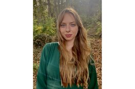 Sarah Isabel met strijkorkest in de Fransche School