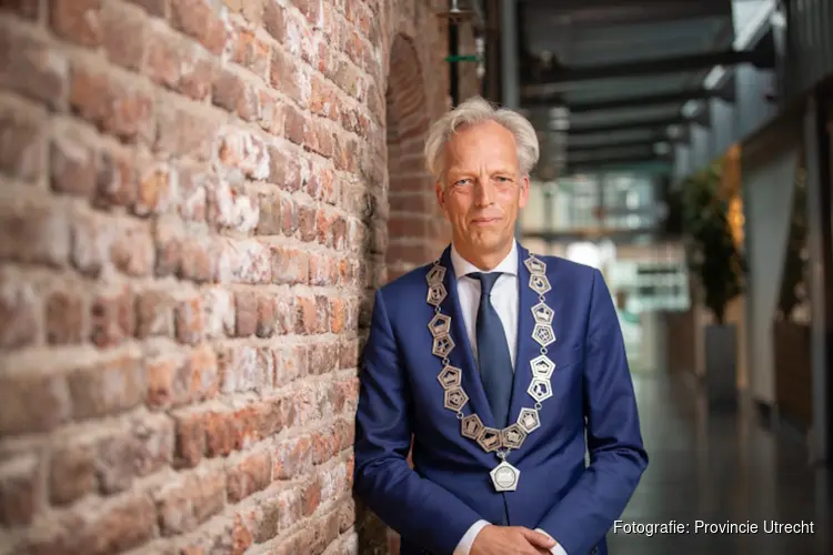 Gemeenteraad Vijfheerenlanden wil herbenoeming burgemeester Fröhlich