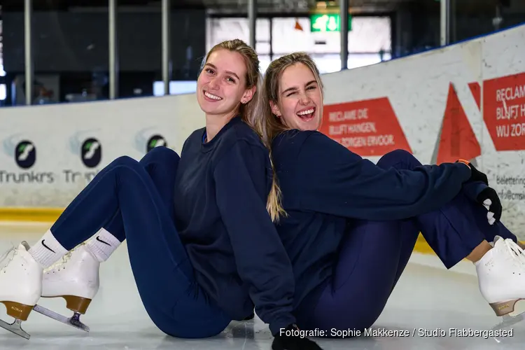 Iinfluencers Maixime & Sophie schaatsen gastrol in Alice in Winterland