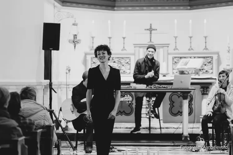 Dorien Dijkhuis speelt voorstelling Solastalgia in Stadsklooster Utrecht