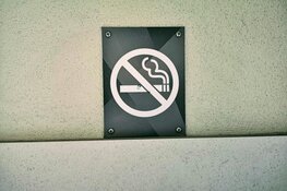Utrechters kunnen rookvrij-stoeptegel aanvragen voor een rookvrije omgeving