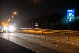 Auto knalt achter op vrachtwagen op A2