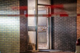 Brand na explosie bij portiekflat in Utrecht