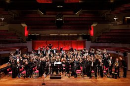 Jong muzikaal toptalent vult TivoliVredenburg met levendige fanfareversies van bekende klassieke meesterwerken