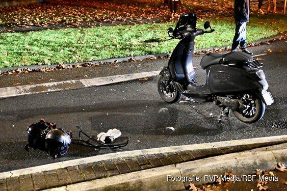 Twee gewonden na aanrijding in Vianen