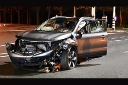 Flinke schade na ongeval tussen twee auto’s op N408