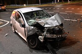 Flinke schade na ongeval tussen twee auto’s op N408