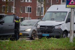 Botsing tussen taxibusje en personenauto op Stadsbaan Leidsche Rijn