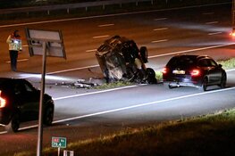 Radio presentator Niek slaat over de kop op A2