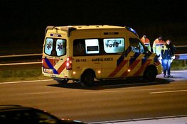 Radio presentator Niek slaat over de kop op A2