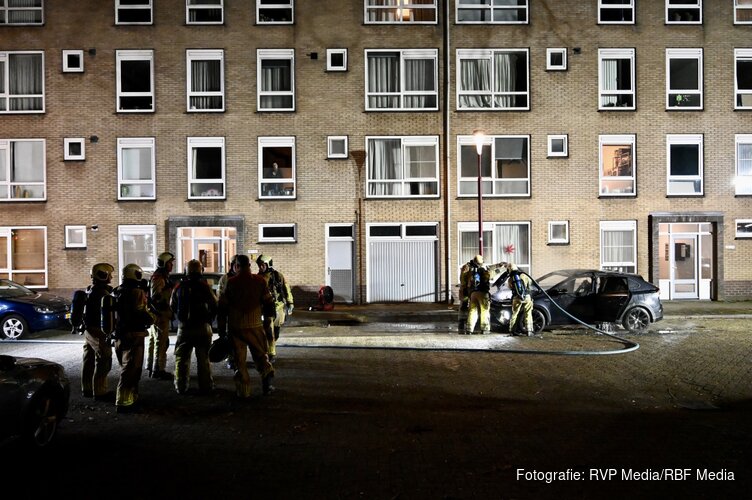 Auto door brand verwoest in Nieuwegein