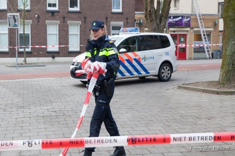 Man gewond na schietincident politie