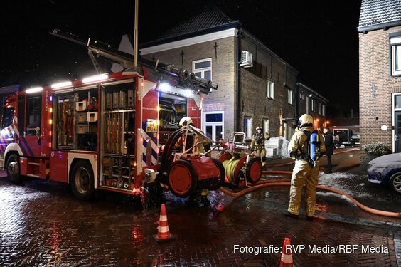 Brand in opslagruimte door kortsluiting te Lexmond