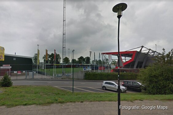 "Blauw" wint weer van "Rood" in Spakenburgse derby