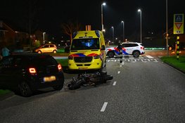 Motorrijder gewond na botsing met auto in Vianen