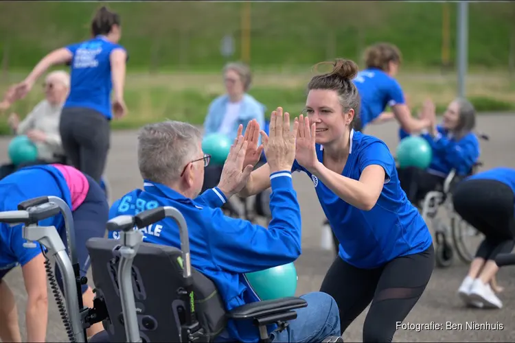 Stichting Sociale Sportschool Utrecht breidt uit: oud en jong samen op bootcamp in Transwijk en Kanaleneiland