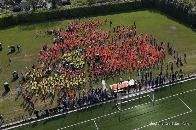 Eerste Wijs! Koningsspelen groot succes: bijna 2000 kinderen in beweging