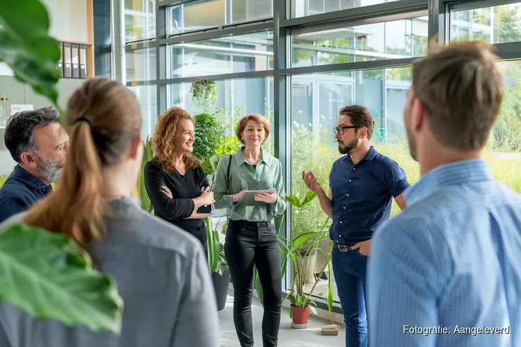 Van grijs naar groen op bedrijventerrein Lage Weide