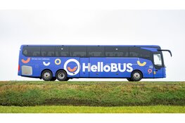 Het feest begint al onderweg: de opkomst van de partybus in Utrecht