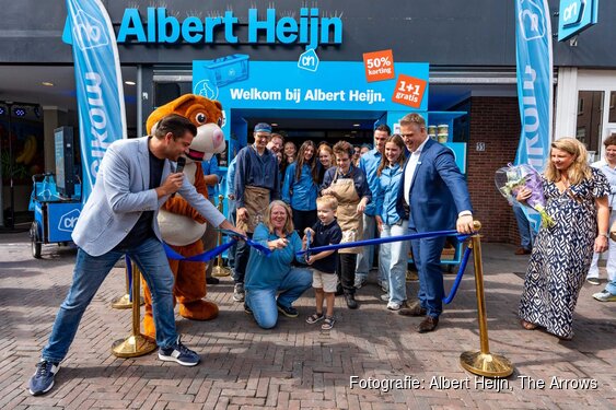 Vernieuwde Albert Heijn Nachtegaalstraat vol met vers en gemak