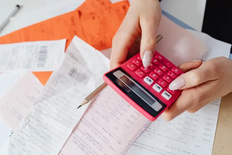 Facturen als financieringsbron: zo halen bedrijven sneller geld uit uitstaande vorderingen