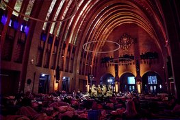 Monumentale Oude Post opnieuw decor voor bijzondere Stellae ligconcerten